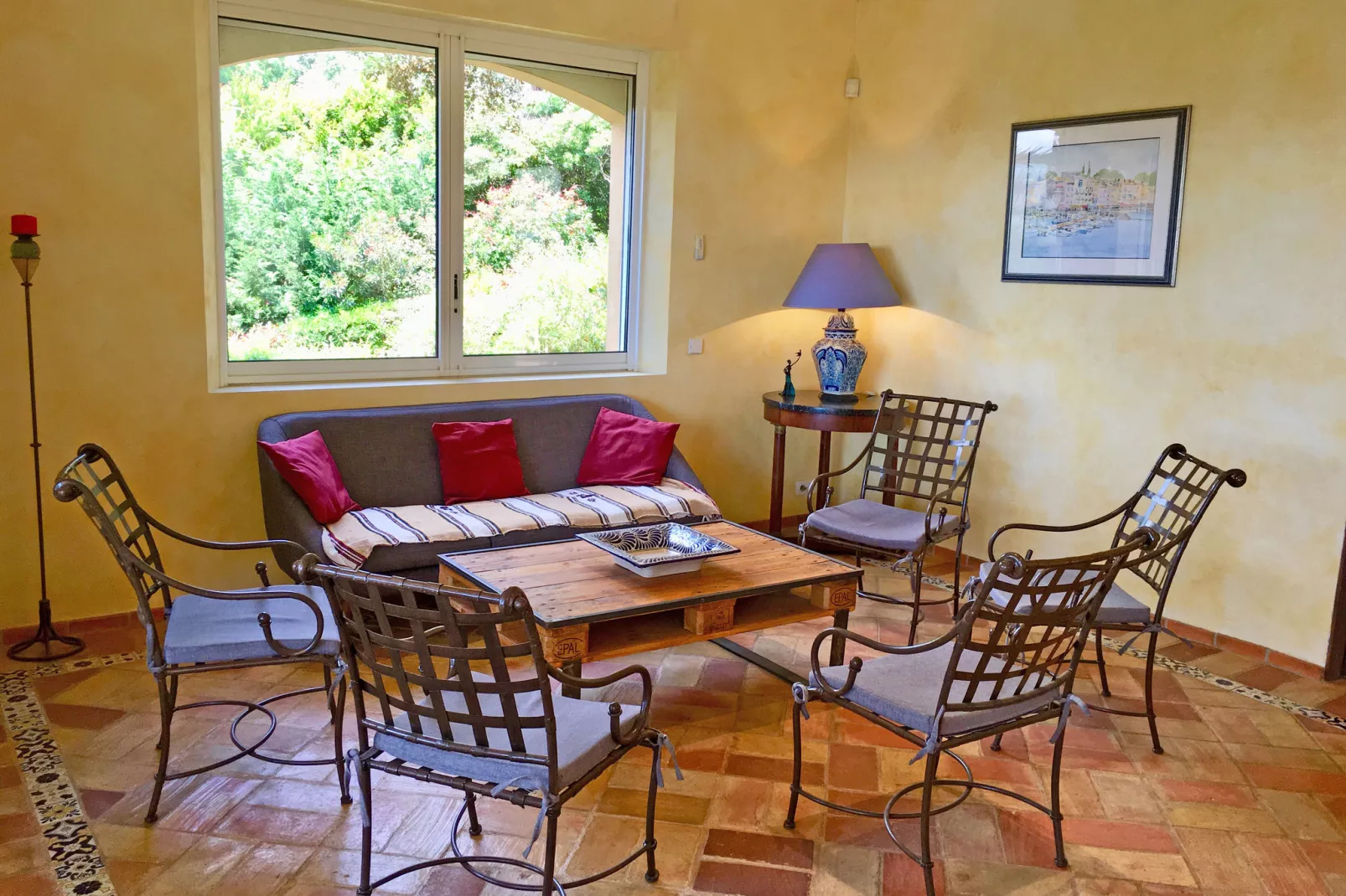 Croix Valmer Heights-Living room