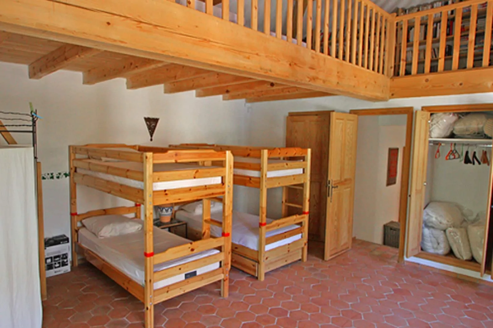 Croix Valmer Heights-Bedroom