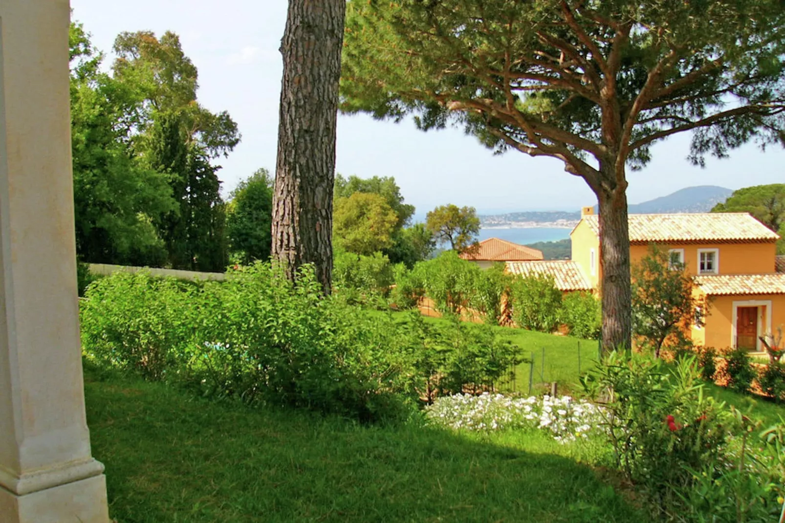 Croix Valmer Heights-Gardens summer