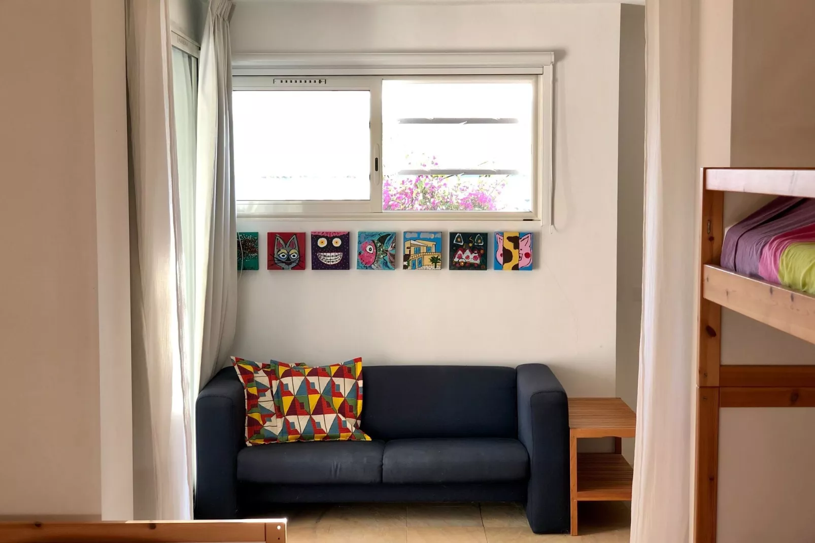 Valmer-Living room