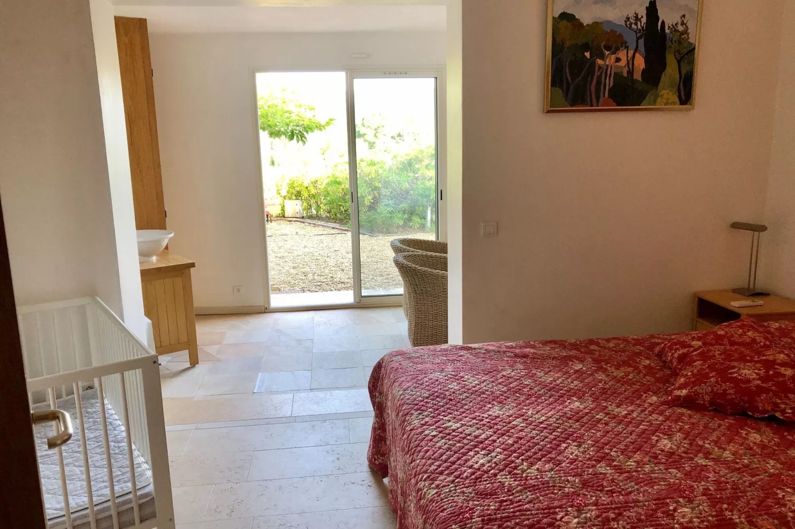 Valmer-Bedroom