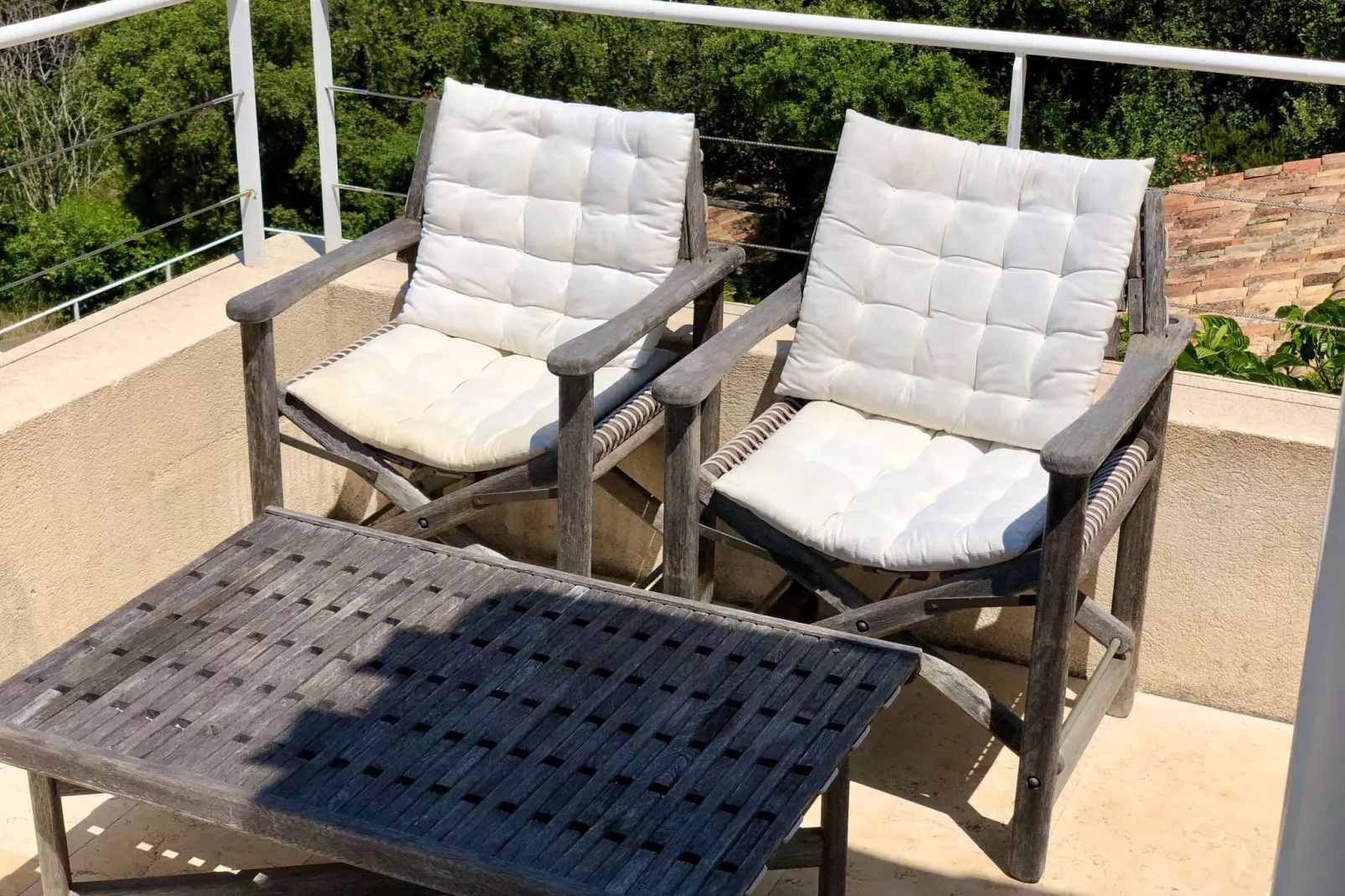 Valmer-Terrace balcony