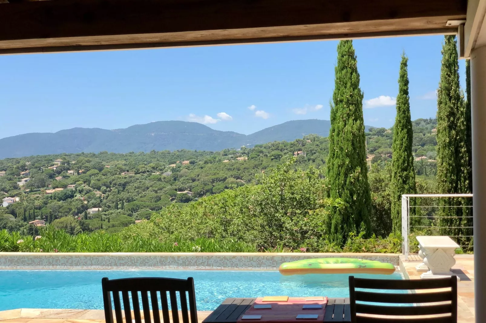 Valmer-View summer