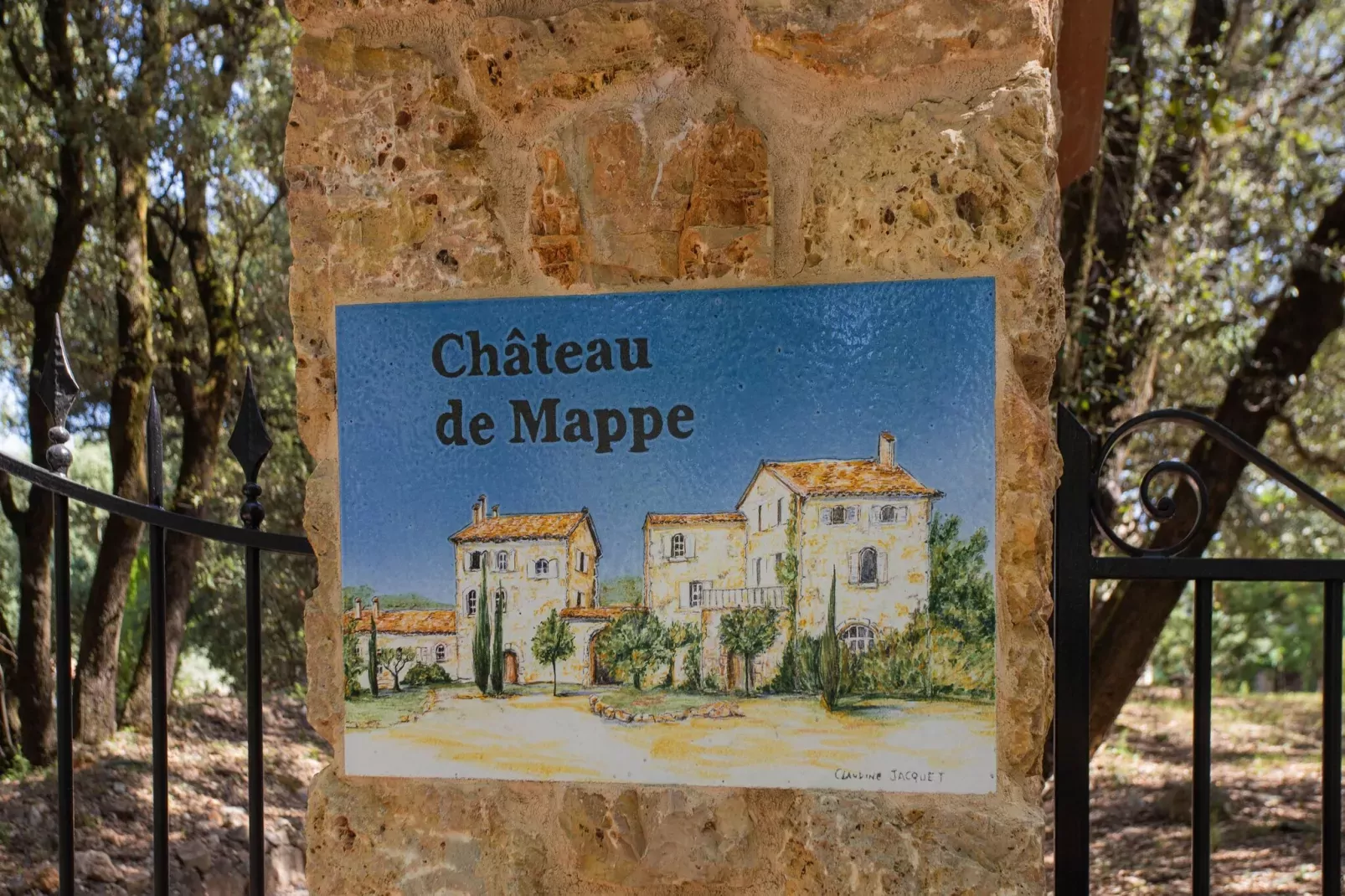Chateau de Mappe-Atmosphere