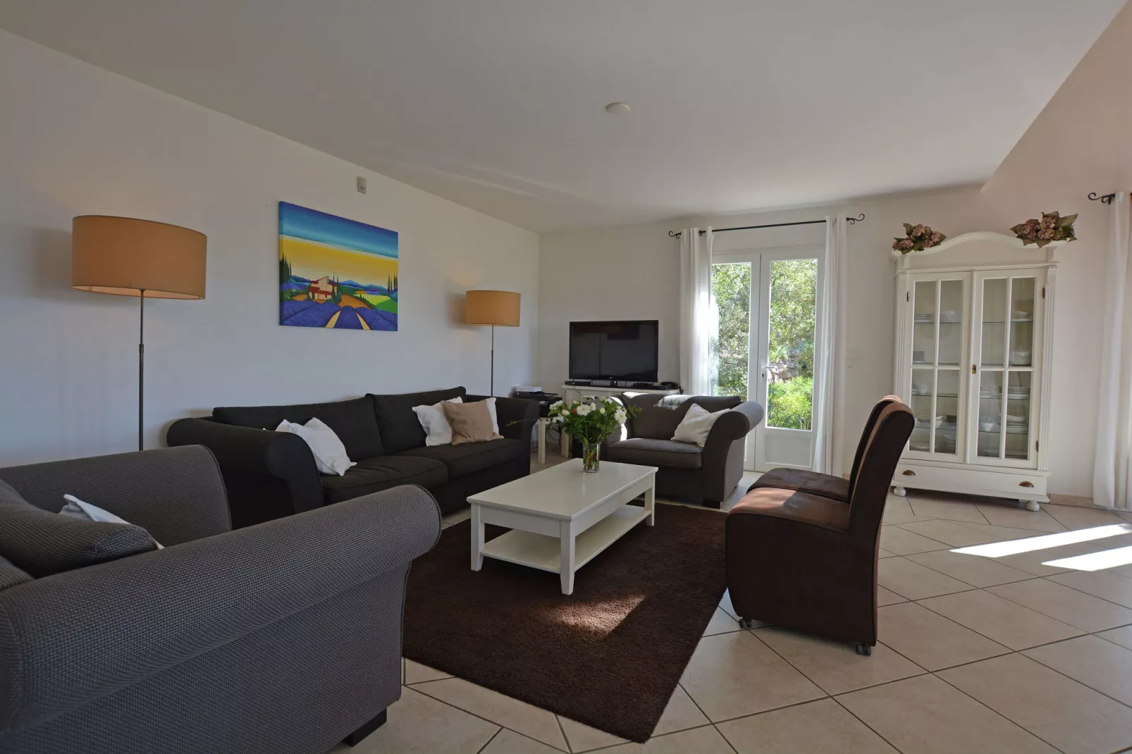 Villa la Parure-Living room