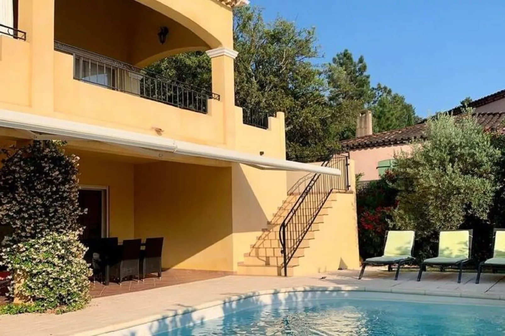 Villa la Parure-Exterior summer