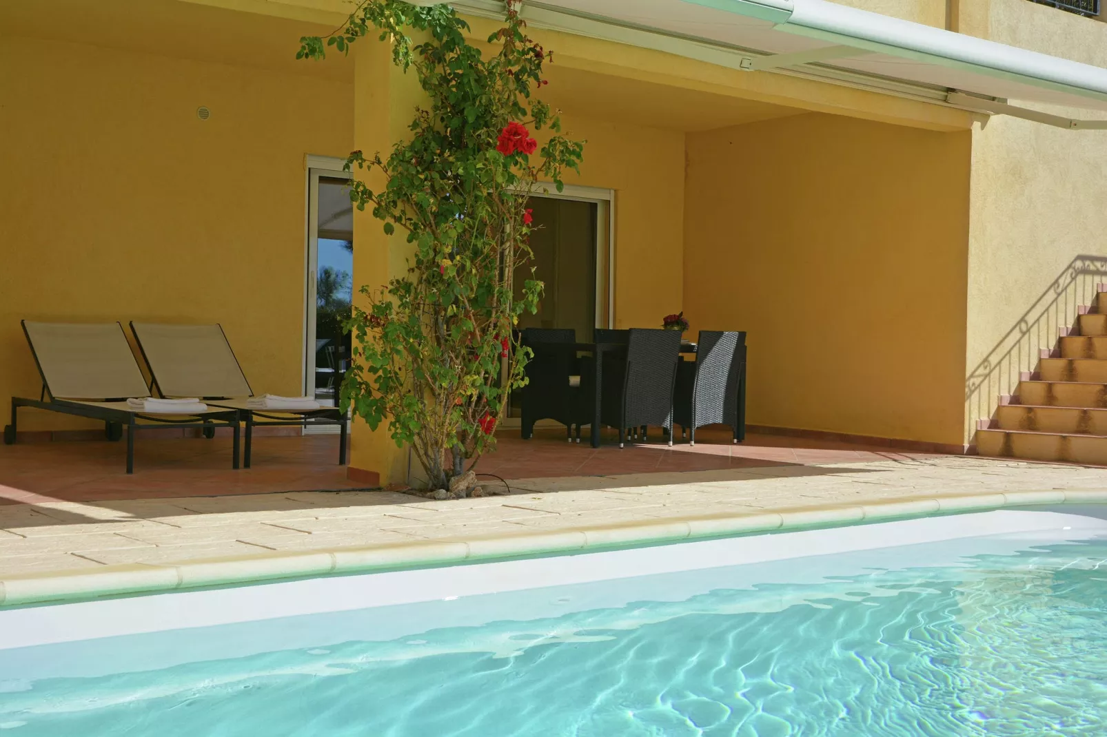 Villa la Parure-Terrasse / balcon