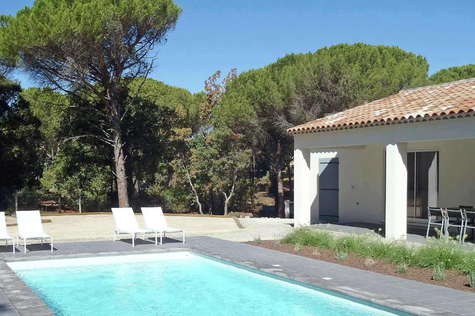 Le Rey-Pool
