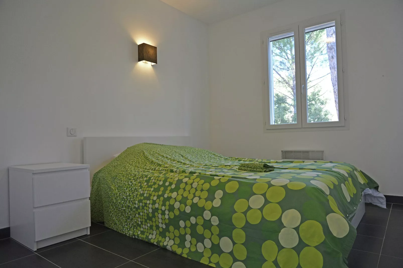 Le Rey-Bedroom