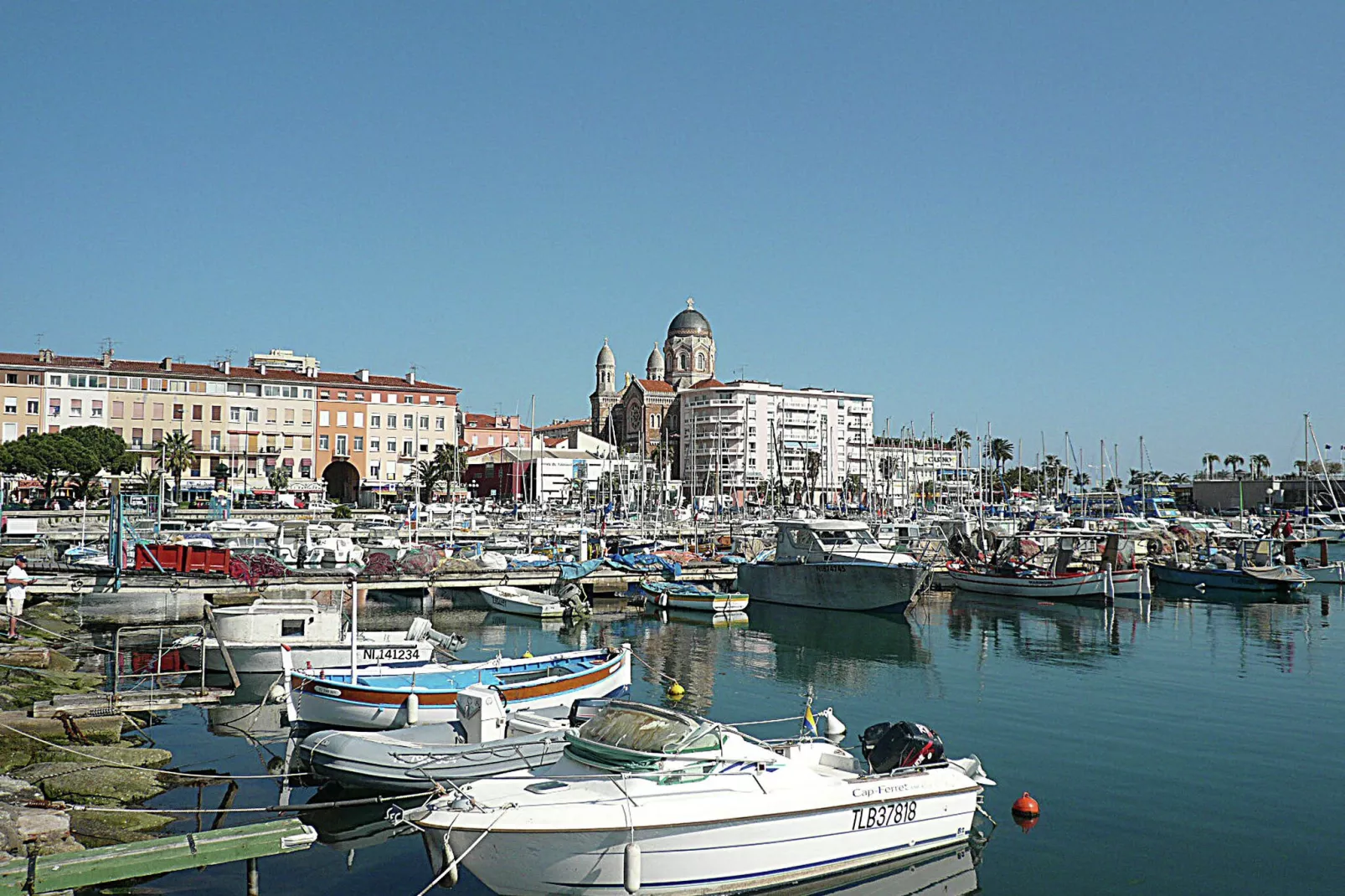 Le Rey-Areas summer 20km