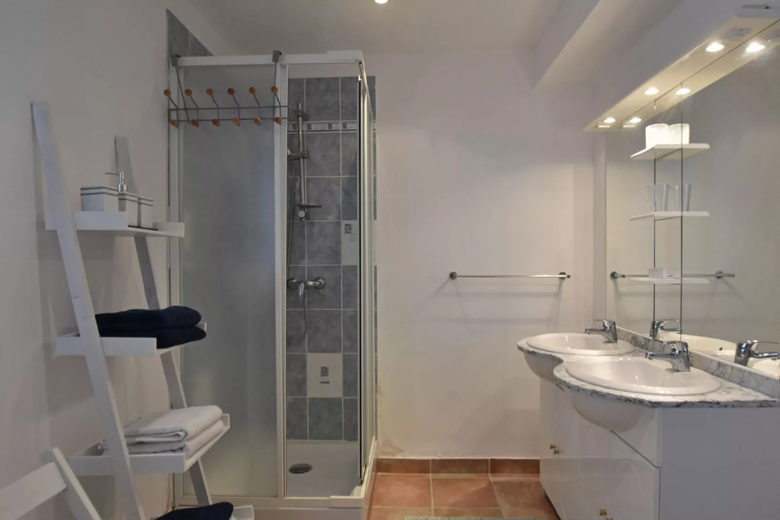 Villa Vida-Bathroom