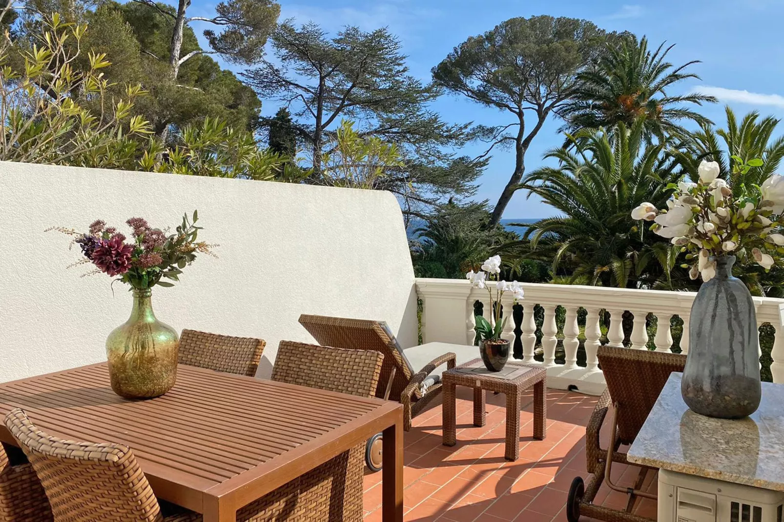 Les pieds dans l'eau-Terrace balcony