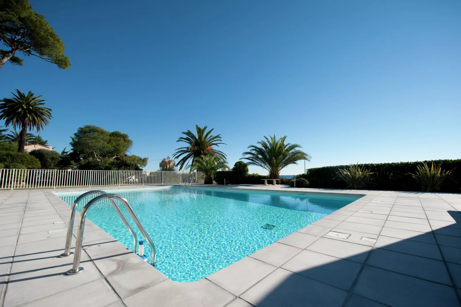 poolofhouse