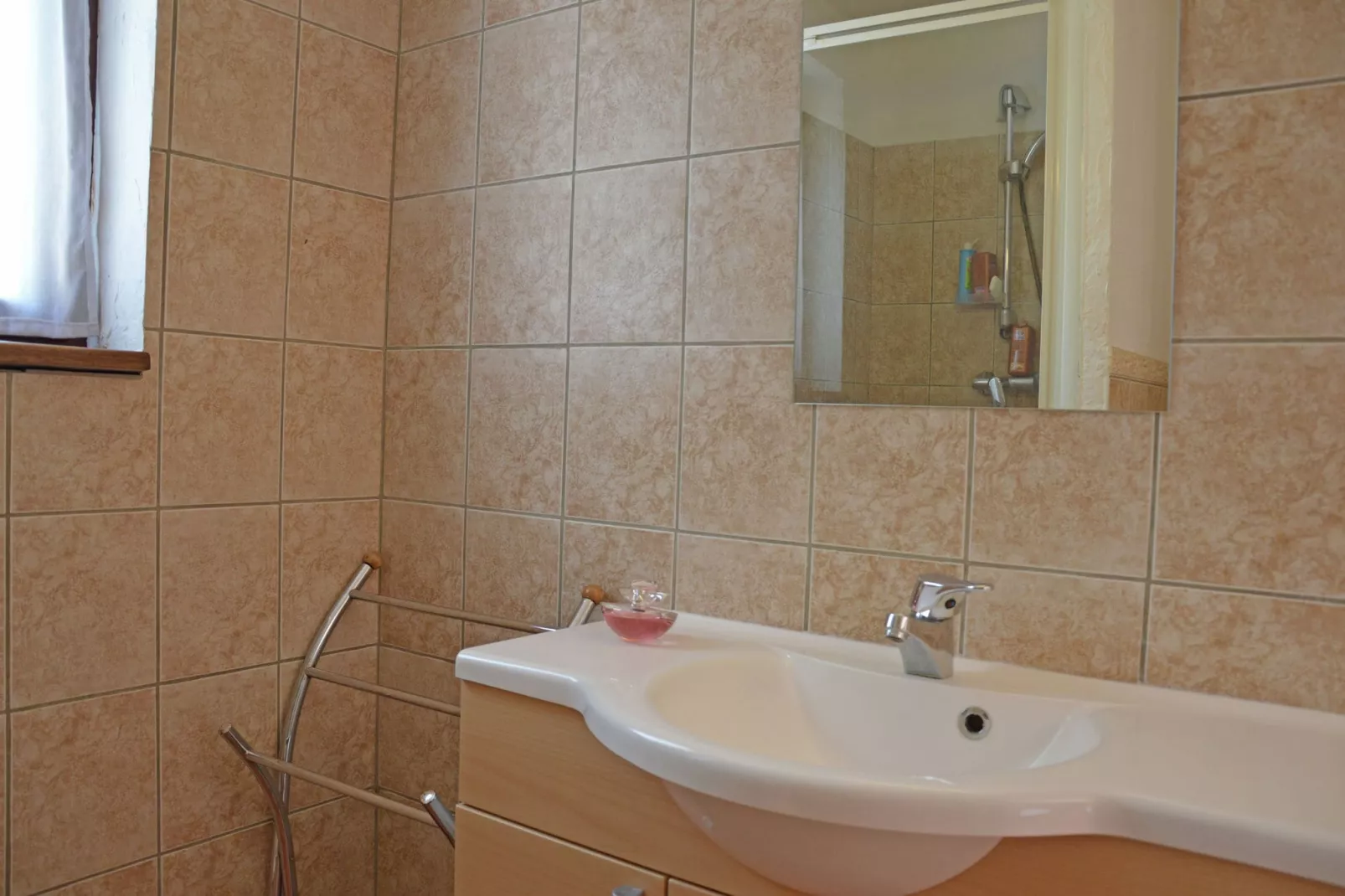 Le Mafa-Bathroom