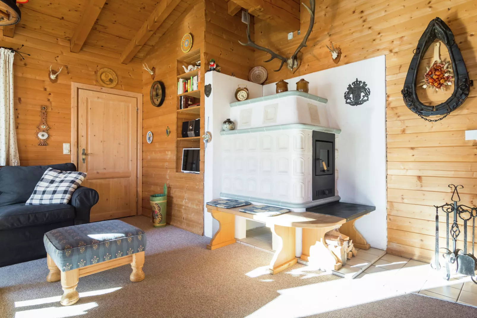 Chalet an der Piste-Salon