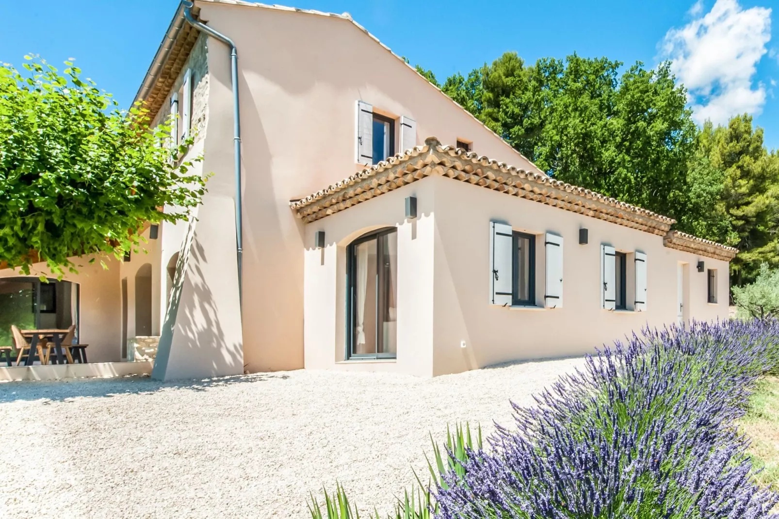 Villa Pouperas Vaison la Romaine-Exterior summer