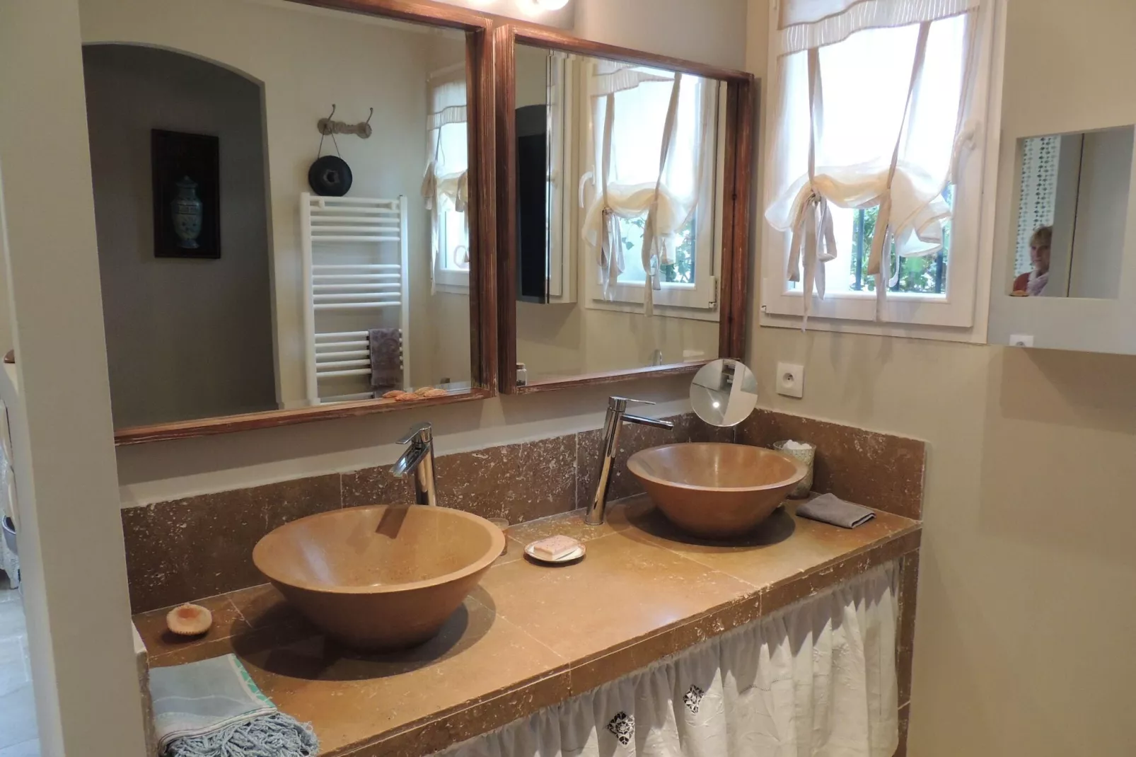Villa Rose-Bathroom