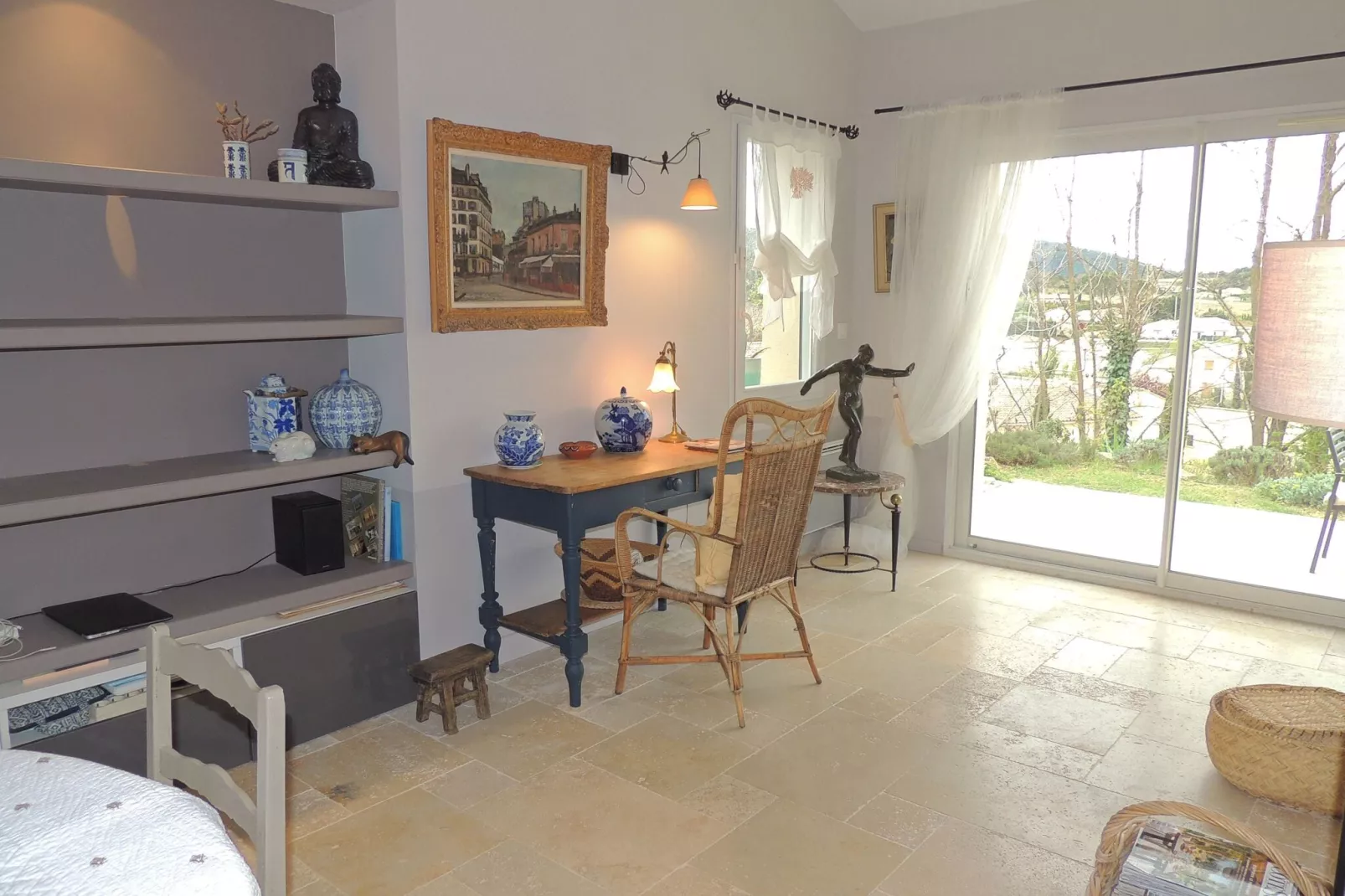 Villa Rose-Living room