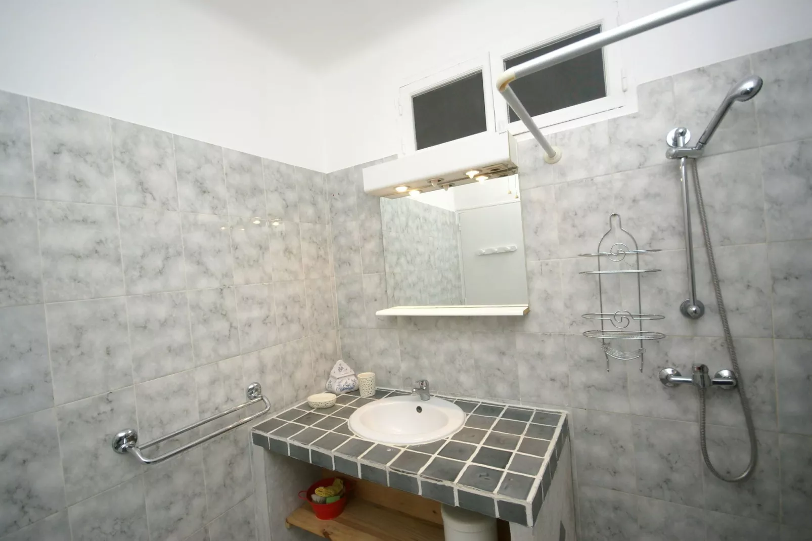 Maison de vacances Pertuis-Bathroom