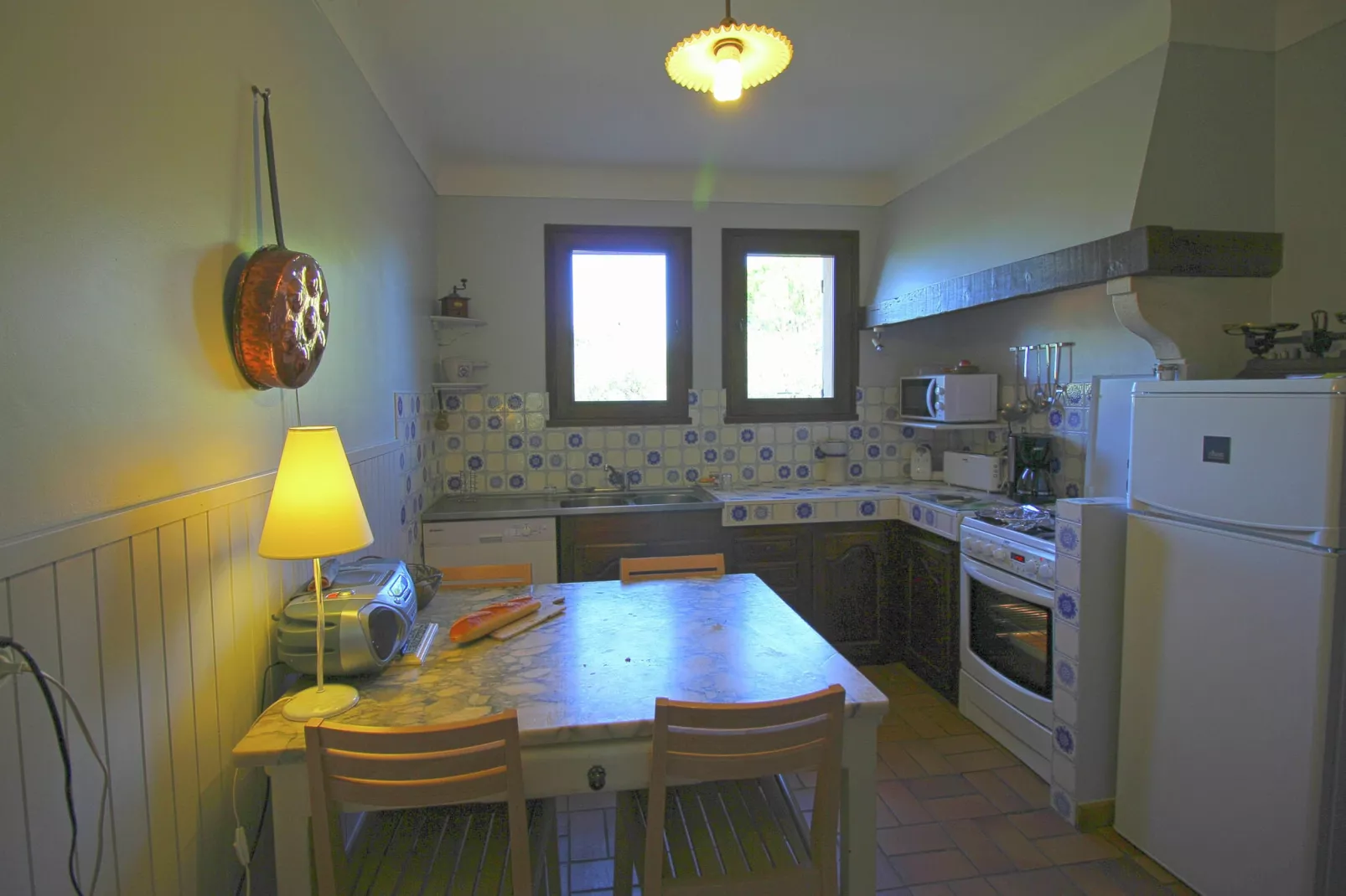 Val des Fées-Kitchen