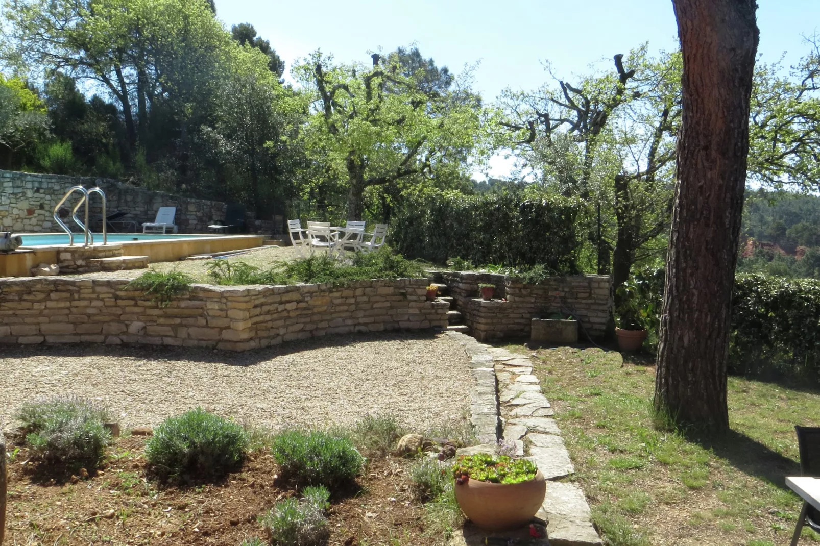Val des Fées-Gardens summer