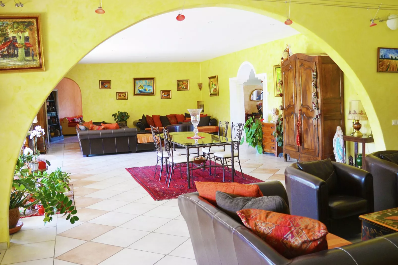 Villa - L'ISLE-SUR-LA-SORGUE-Dining room