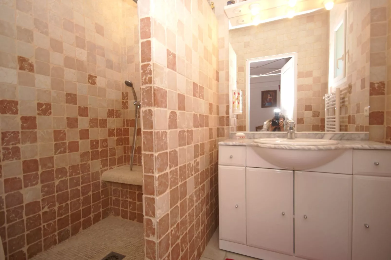 Villa - L'ISLE-SUR-LA-SORGUE-Bathroom