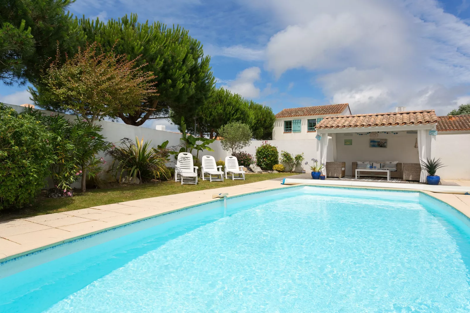 Le Domaine de Vertmarines 3-Pool
