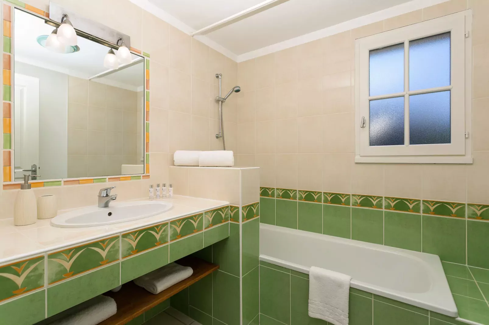 Le Domaine de Vertmarines 1-Bathroom