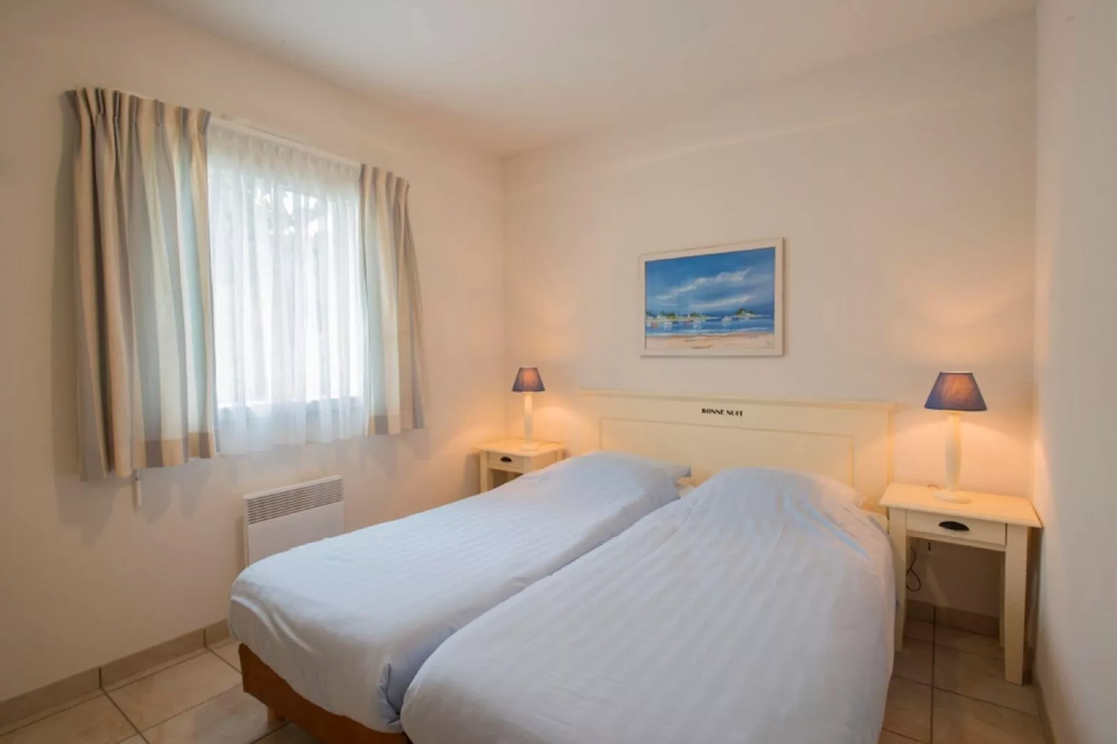 Sophora 6 with pool-Bedroom