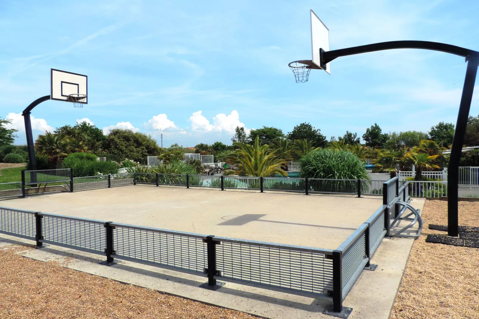 Sophora 6 with pool-Park facilities