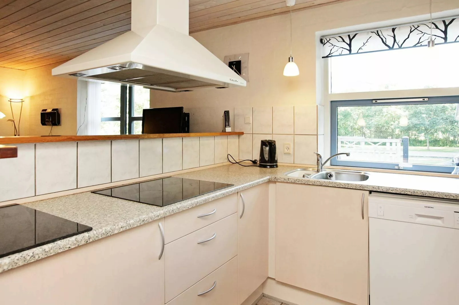 12 person holiday home in Hojslev-By Traum-Indoor