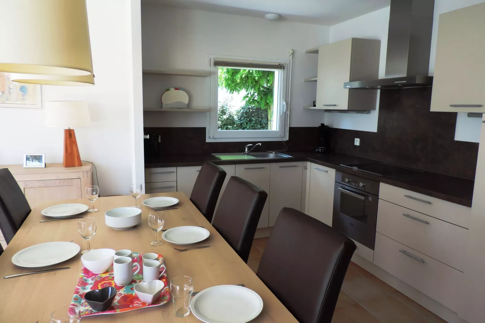 Acacia 6 with pool-Kitchen