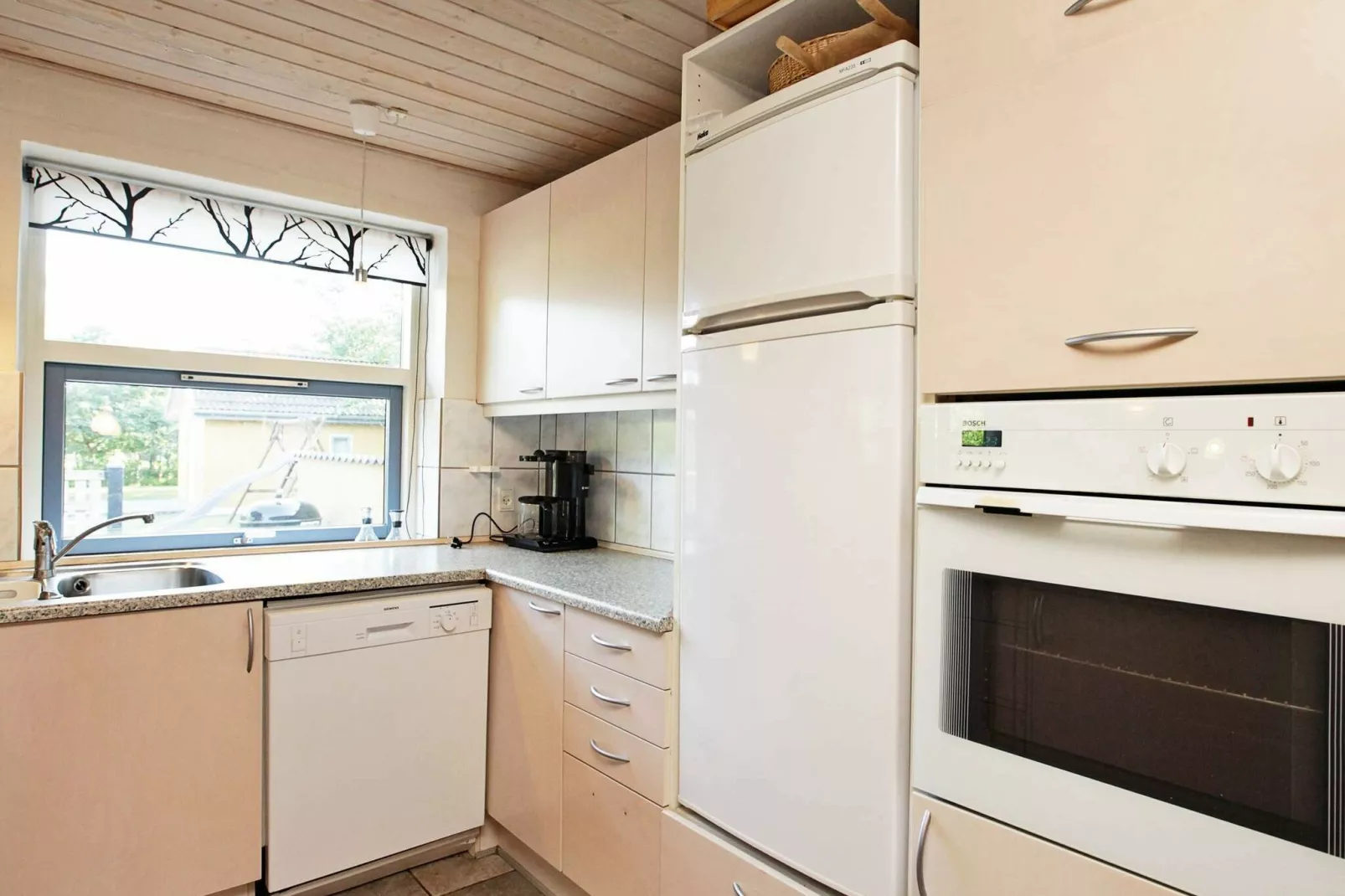 12 person holiday home in Hojslev-By Traum-Indoor