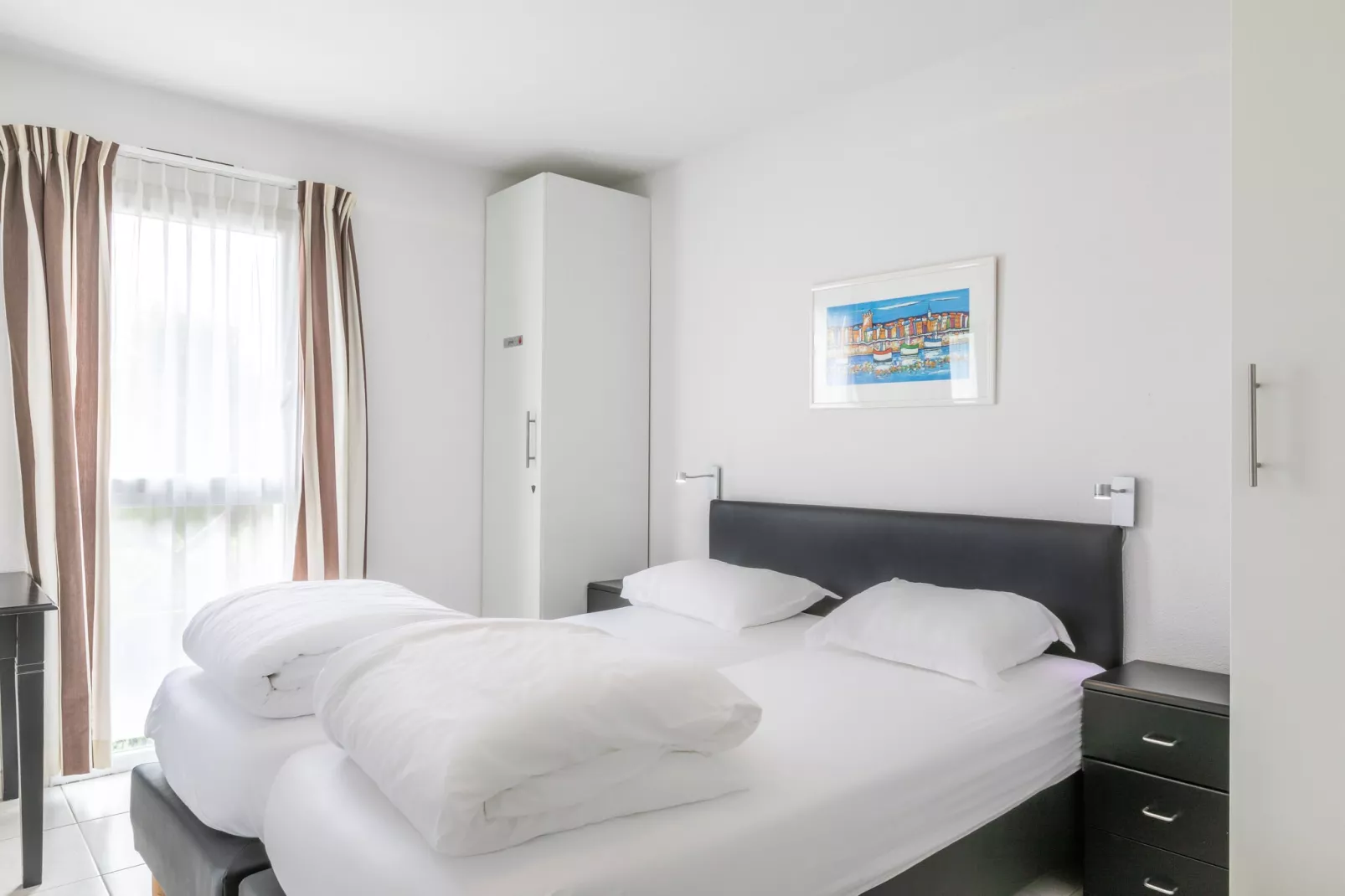 Sequoia 8 with pool-Bedroom