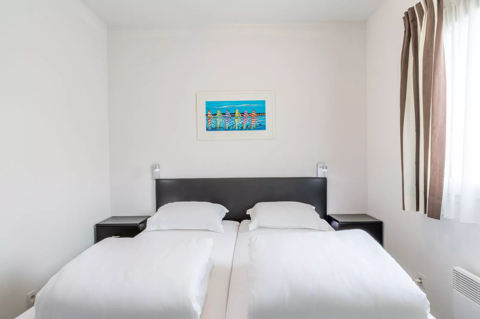 Sequoia 8 with pool-Bedroom