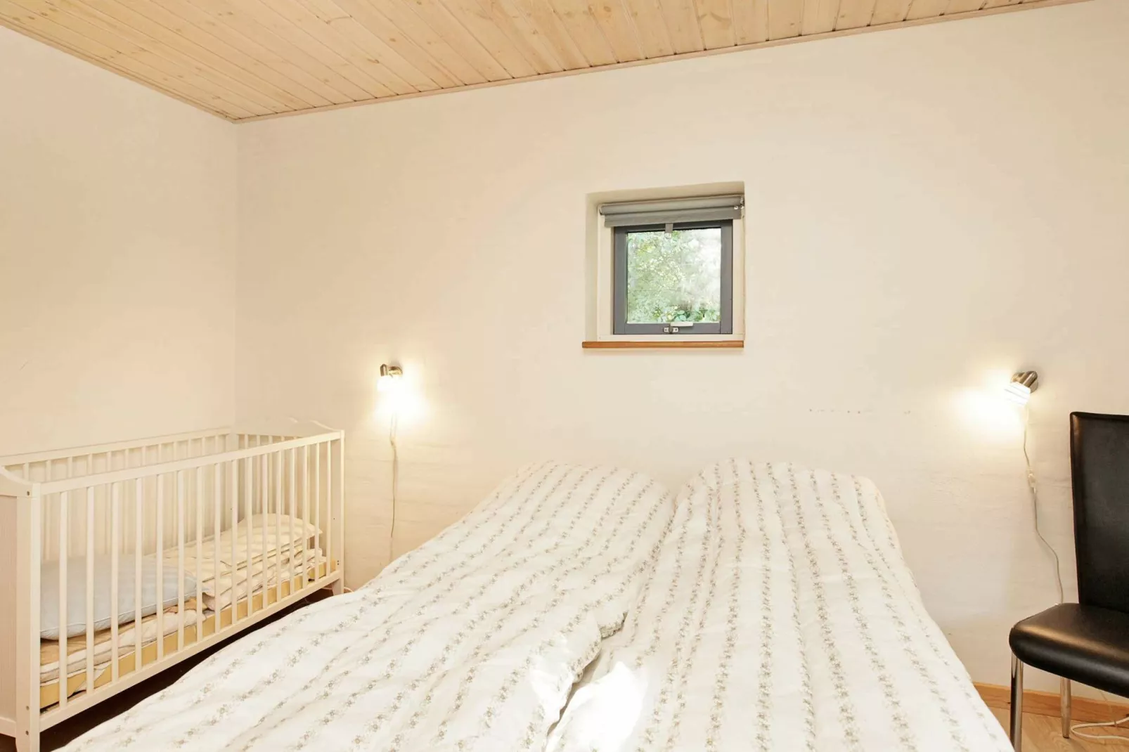 12 person holiday home in Hojslev-By Traum-Indoor