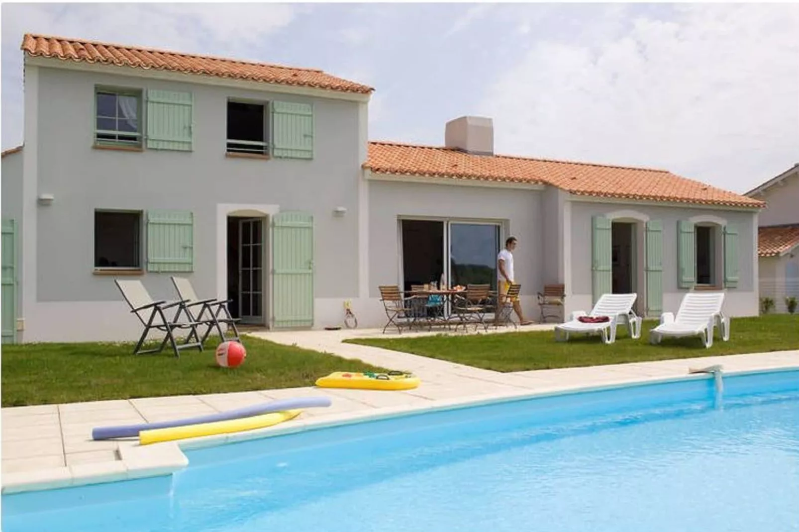 Domaine de Fontenelles 1-Pool