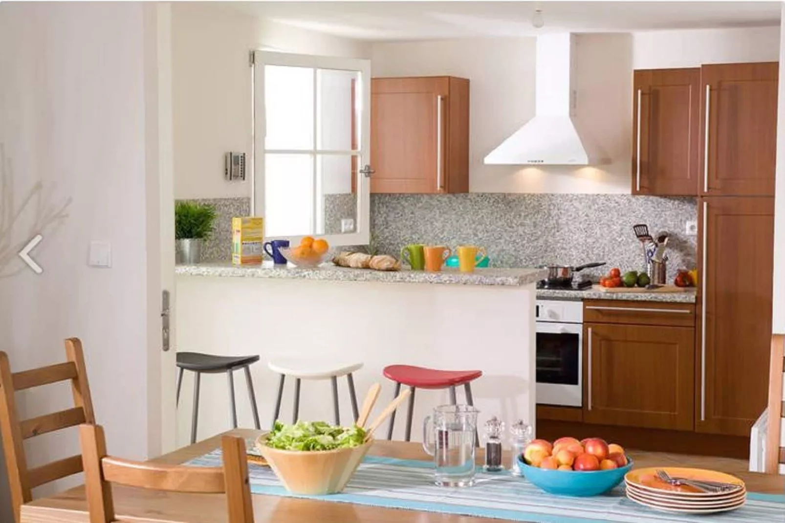 Domaine de Fontenelles 1-Kitchen