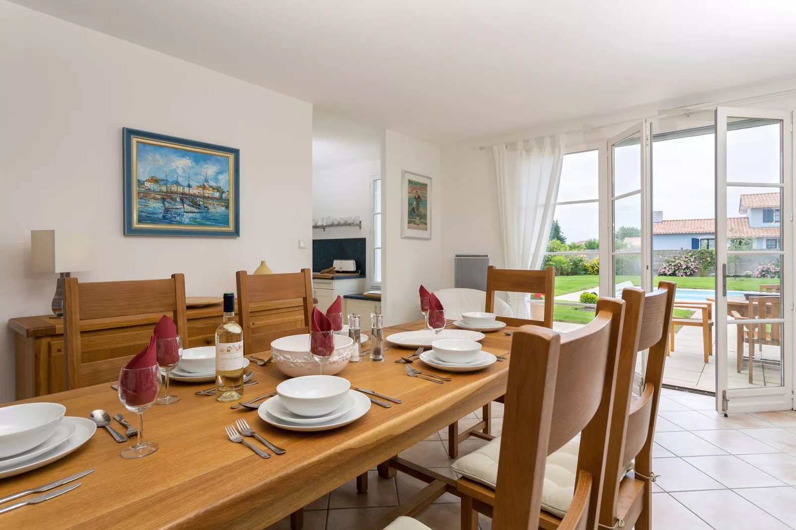 Le Domaine de Fontenelles 5-Dining room