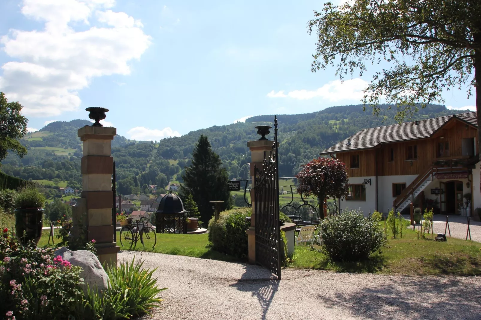 Les Chalets des Ayes 10-Park facilities