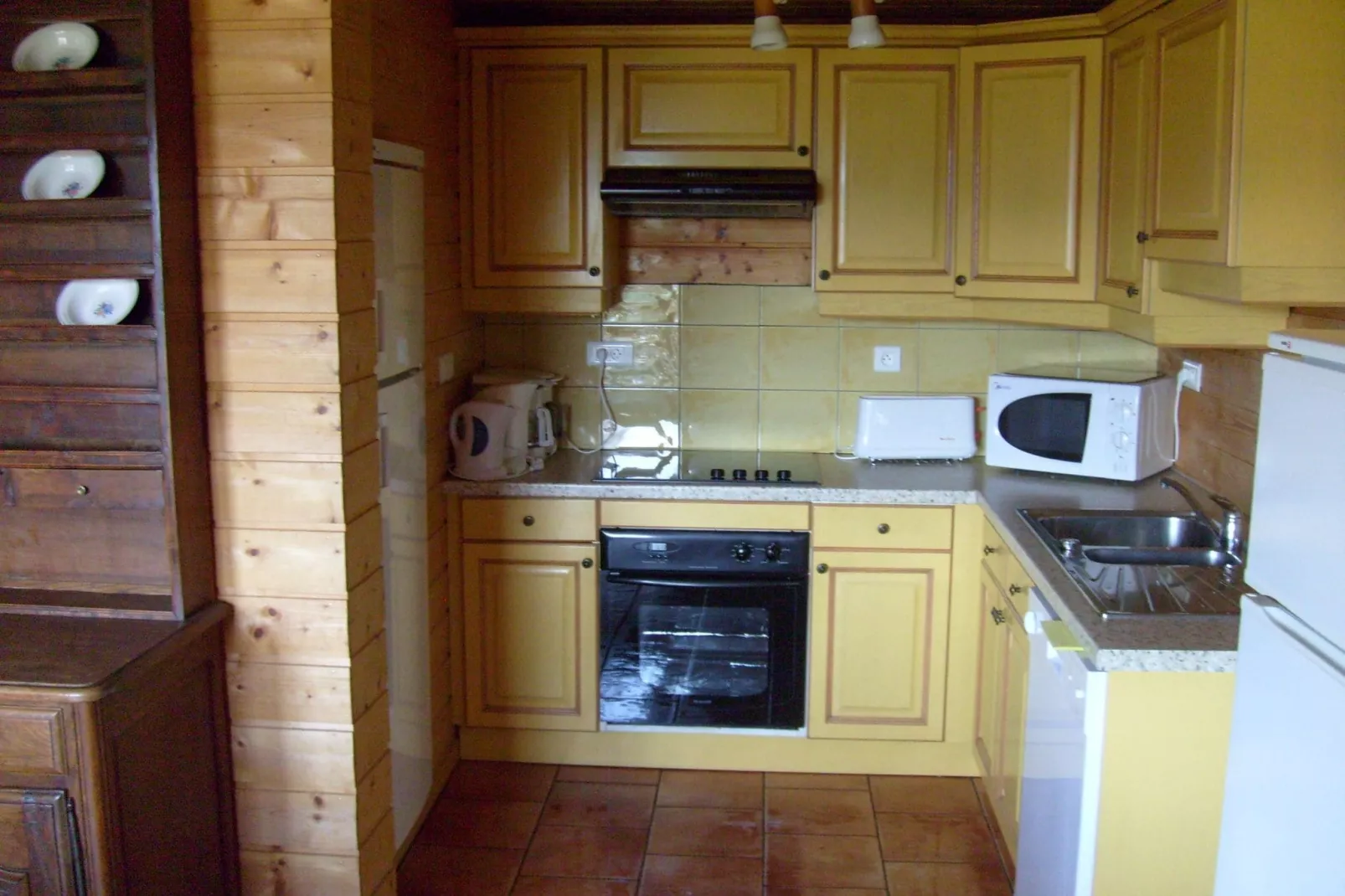 Les Chalets des Ayes 7-Kitchen