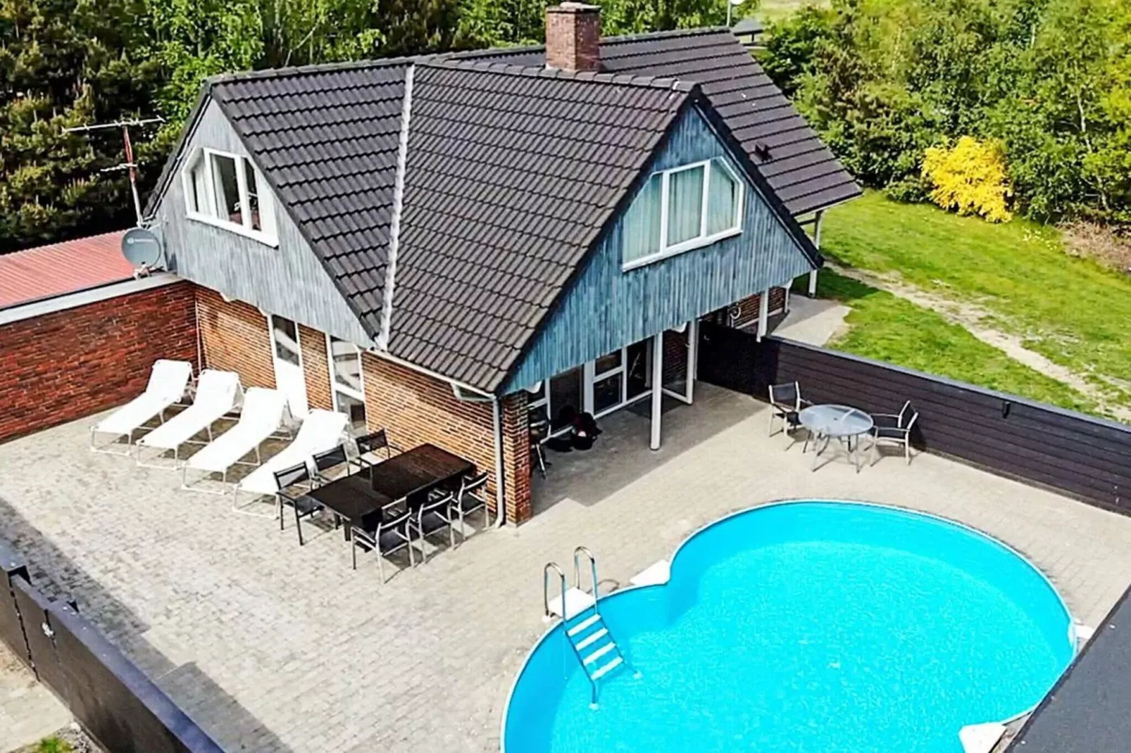 8 person holiday home in Højslev-By Traum