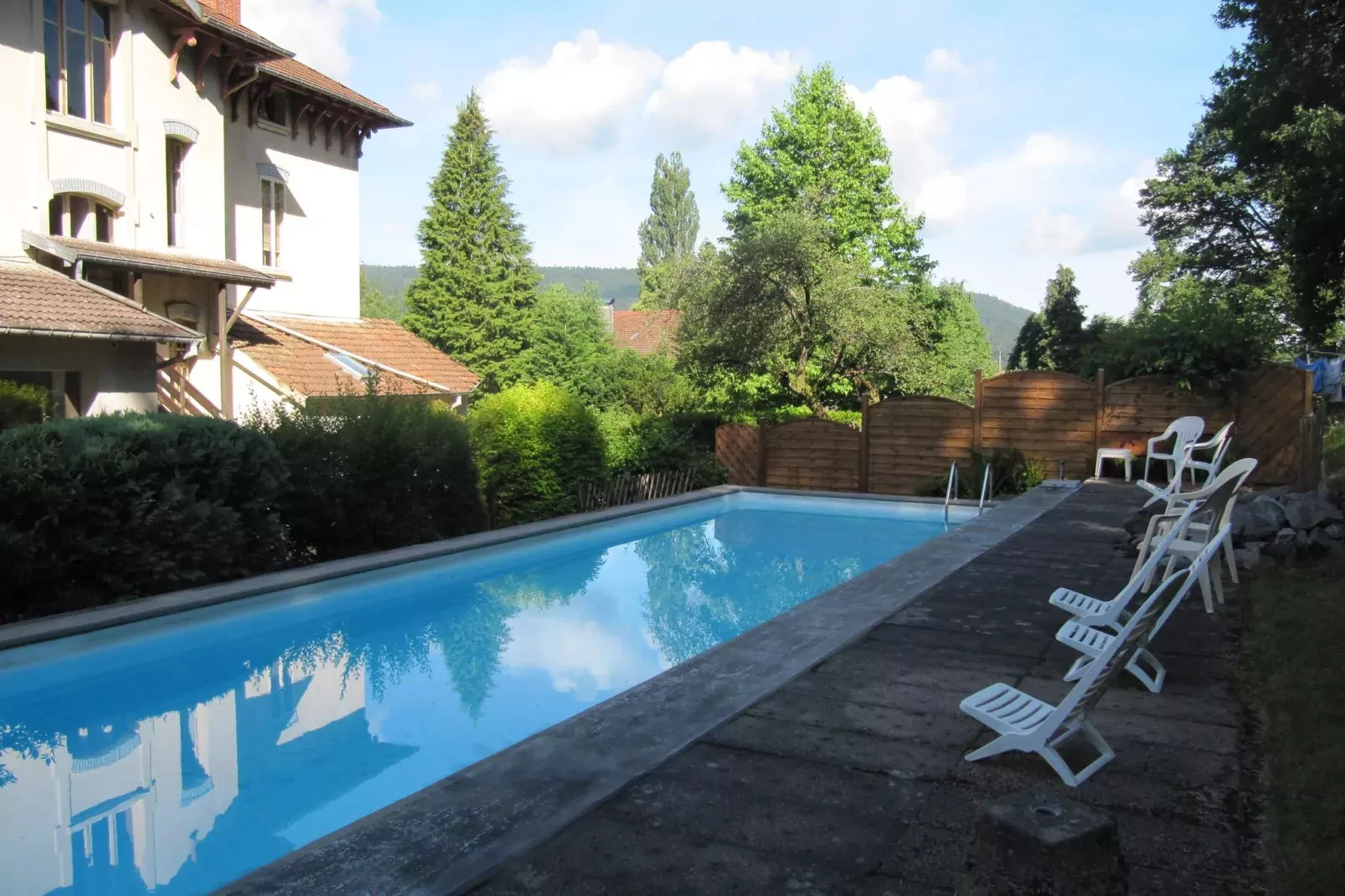 Les Raitières-Pool