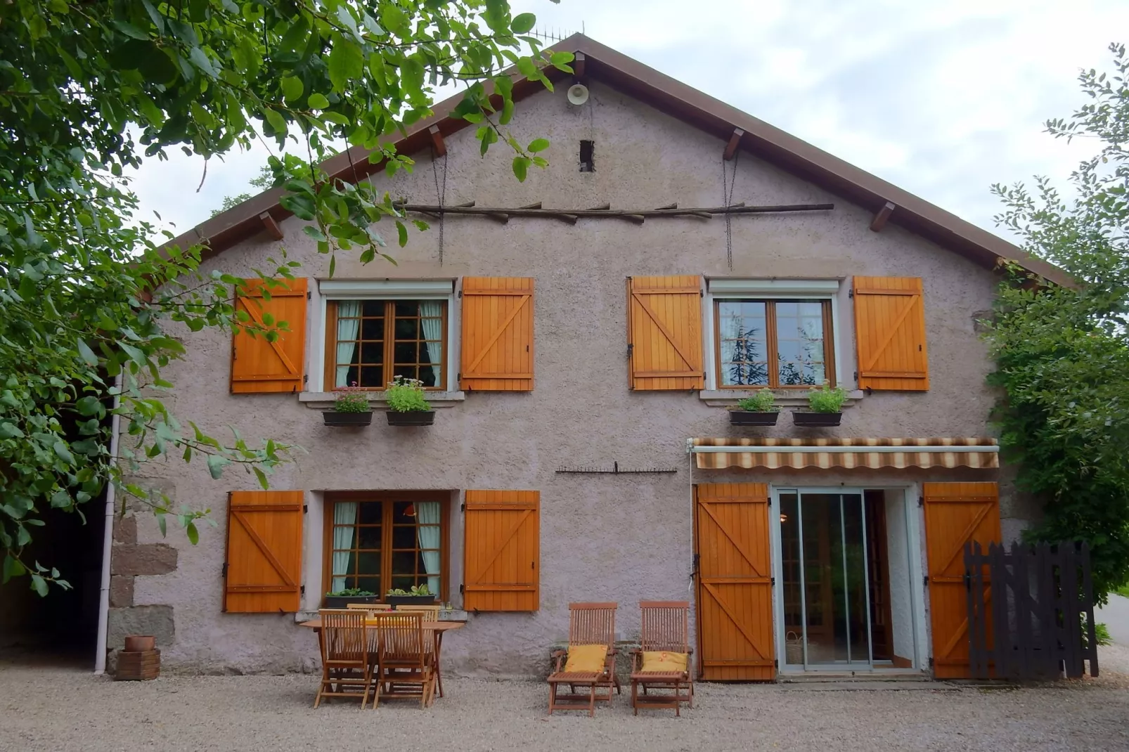 Maison de vacances - LA CHAPELLE-AUX-BOIS-Extérieur été