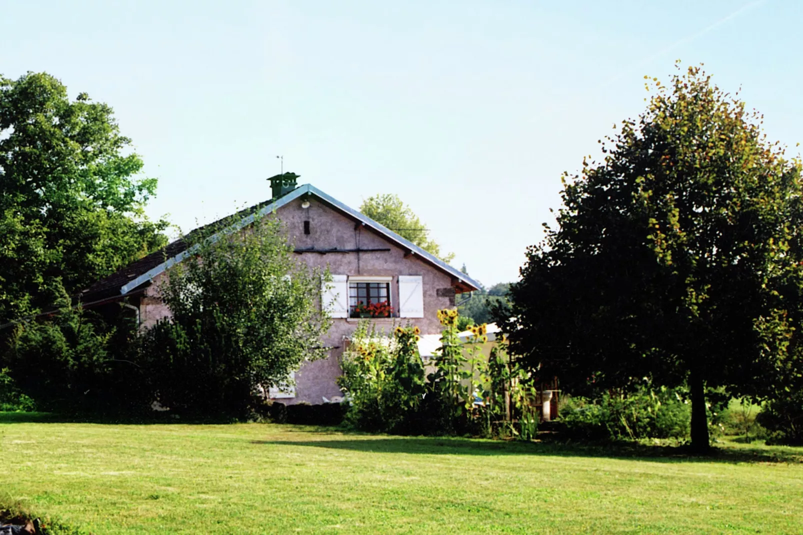 Maison de vacances - LA CHAPELLE-AUX-BOIS-Extérieur été