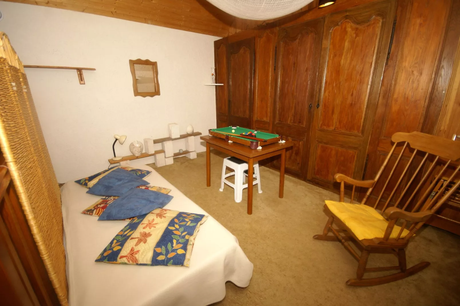 Maison de vacances - LA CHAPELLE-AUX-BOIS-Chambre