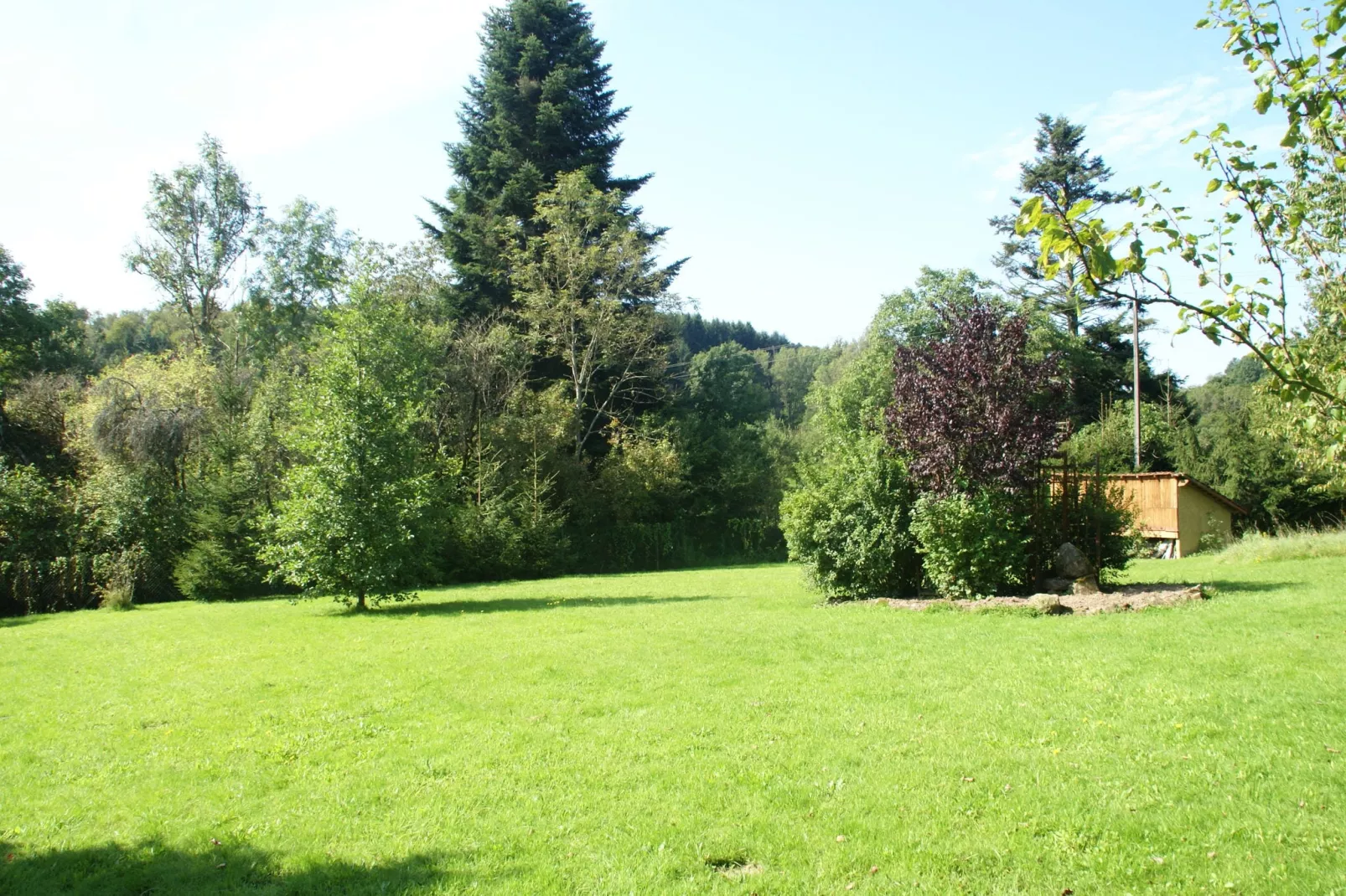 Maison de vacances - LA CHAPELLE-AUX-BOIS-Jardin d'été