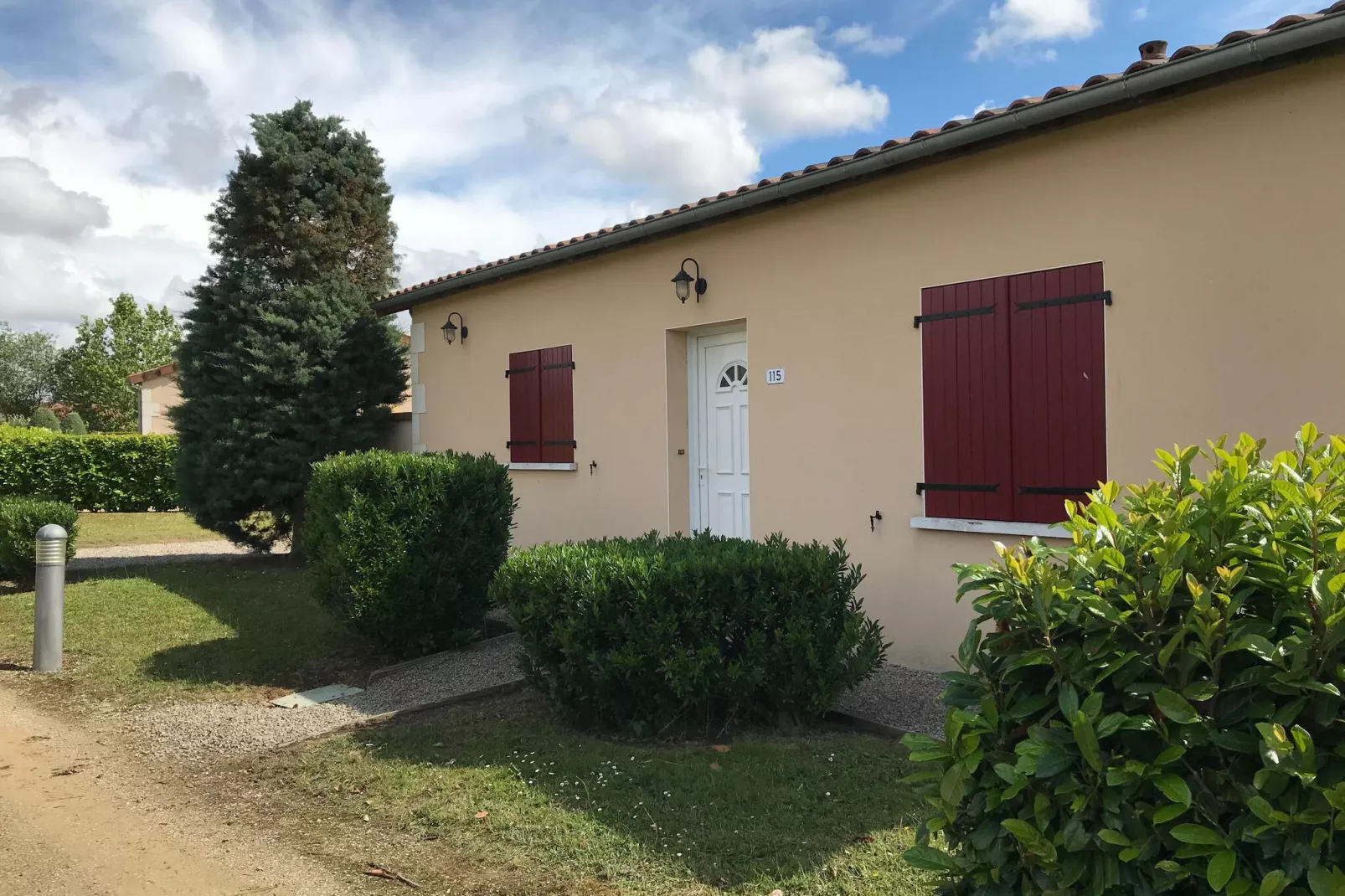 Les Forges 2 Rooms 44-Exterior summer