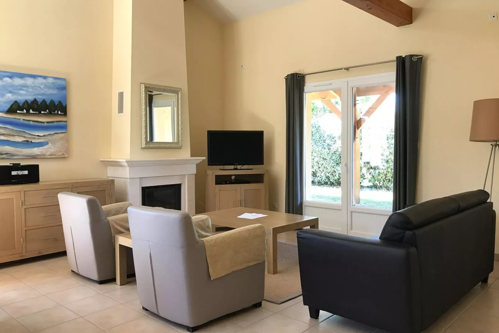 Les Forges 2 Rooms 44-Living room